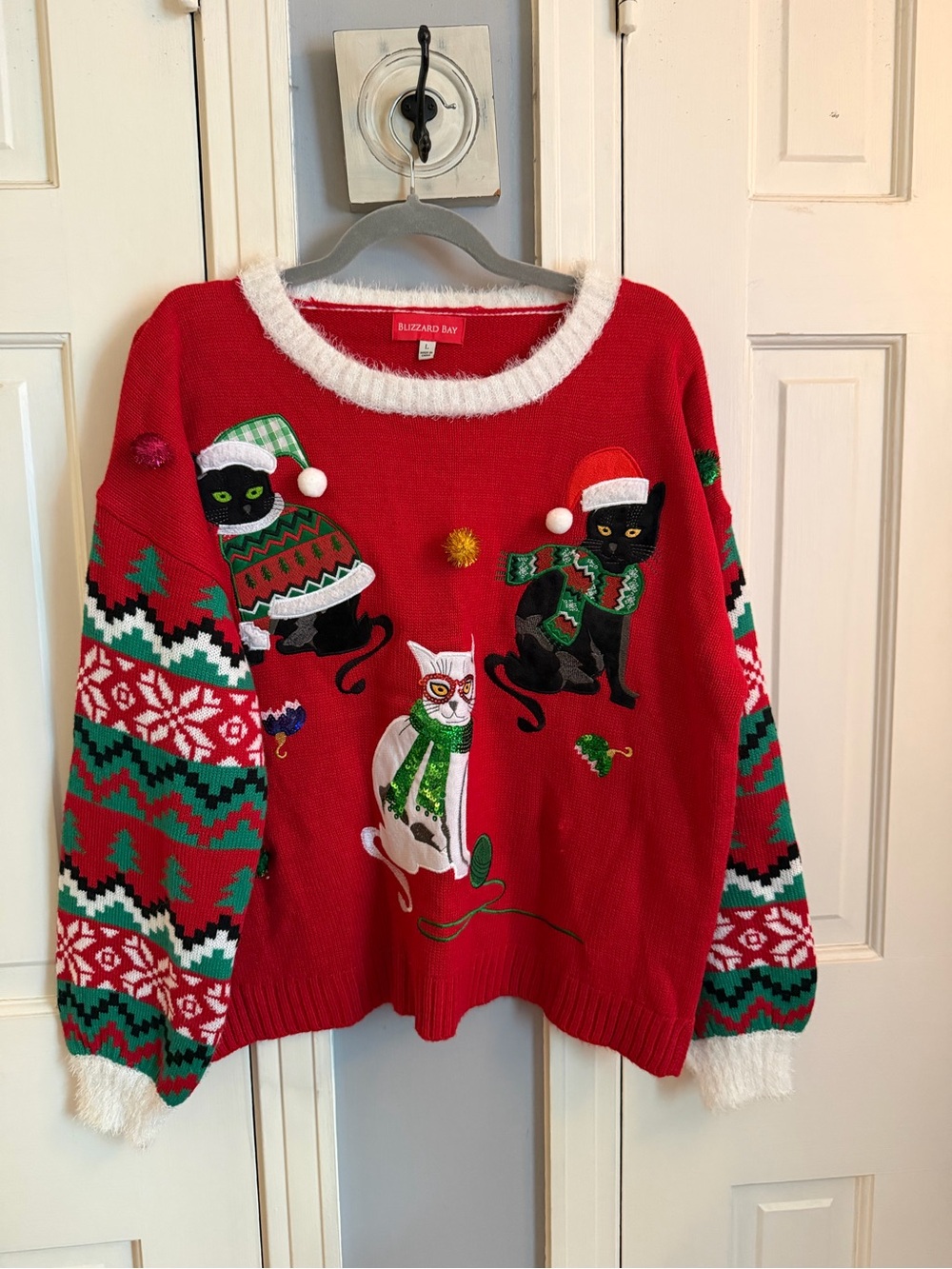 Blizzard Bay Women's Red Holiday Cat Crewneck Sweater